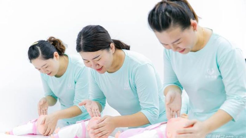 小标题：月嫂服务的意义